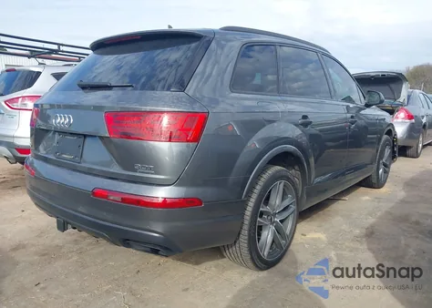 2018 Audi Q7 3.0T Premium из США, поврежденный, VIN WA1VAAF70JD033632